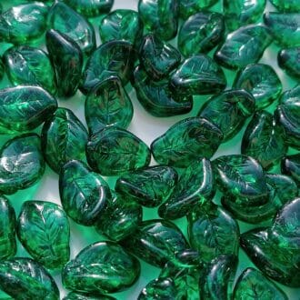 Korálek mačkaný, tvar list, rozměr 12x7 mm, barva zelená