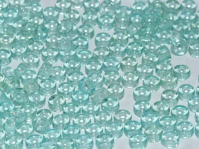 Korálek mačkaný Czech Heishi, rozměr 4x2mm, barva tyrkysová 1 Korálek mačkaný Czech Heishi, rozměr 4x2mm, barva tyrkysová
