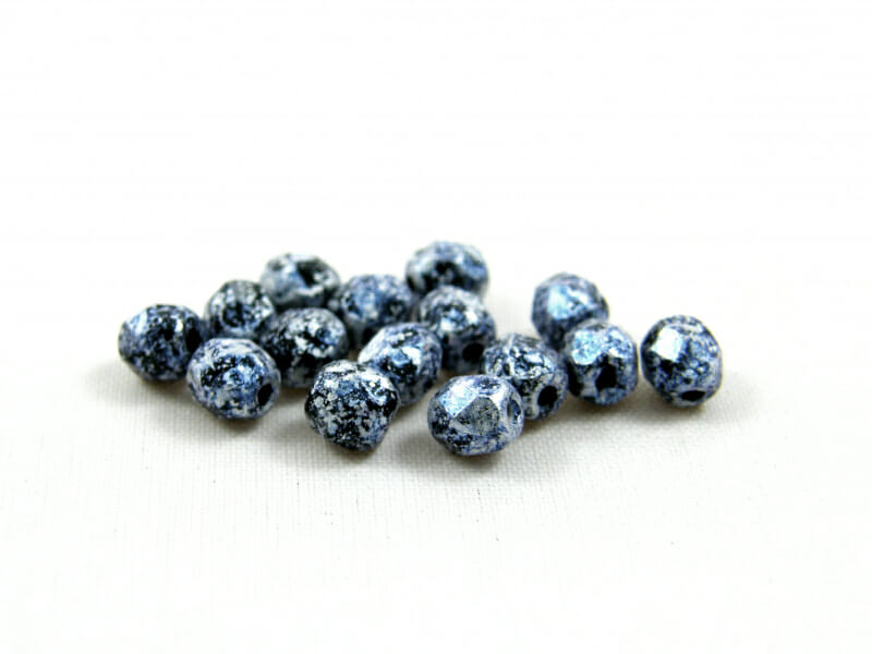 Korálek broušený, průměr 4mm, barva 23980, zušlechtění 45706 1 Korálek broušený, průměr 4mm, barva 23980, zušlechtění 45706