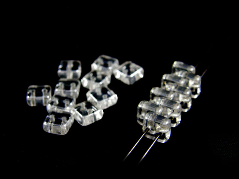 Korálek mačkaný Chexx, 2 dírky, tvar čtverec, rozměr 6x6mm, barva 00030, zušlechtění 14400 1 Korálek mačkaný Chexx, 2 dírky, tvar čtverec, rozměr 6x6mm, barva 00030, zušlechtění 14400