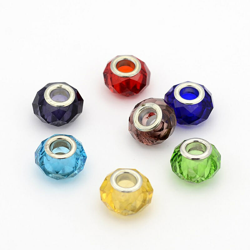 Korálek broušený s kovovým středem, tvar mnohostěn, rozměr 13x9mm, dírka 5mm, barva mix 1 Korálek broušený s kovovým středem, tvar mnohostěn, rozměr 13x9mm, dírka 5mm, barva mix