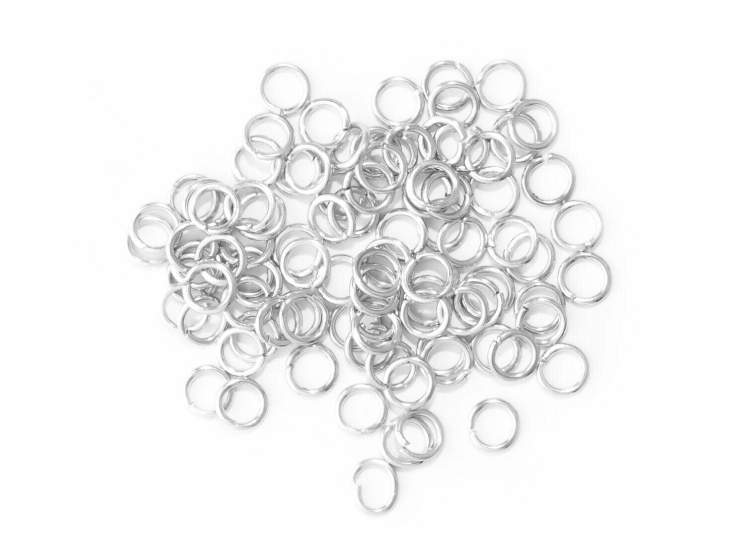 Kroužek, rozměr 6x1mm, barva hematit 1 Kroužek, rozměr 6x1mm, barva hematit