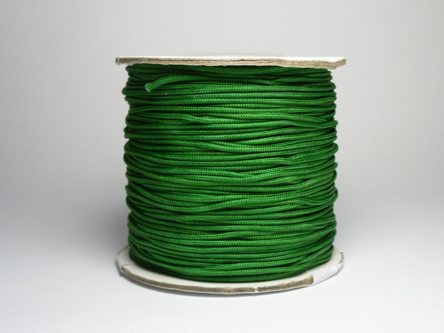 Šňůrka nylon, průměr 1mm, délka 91m, barva zelená 1 Šňůrka nylon, průměr 1mm, délka 91m, barva zelená