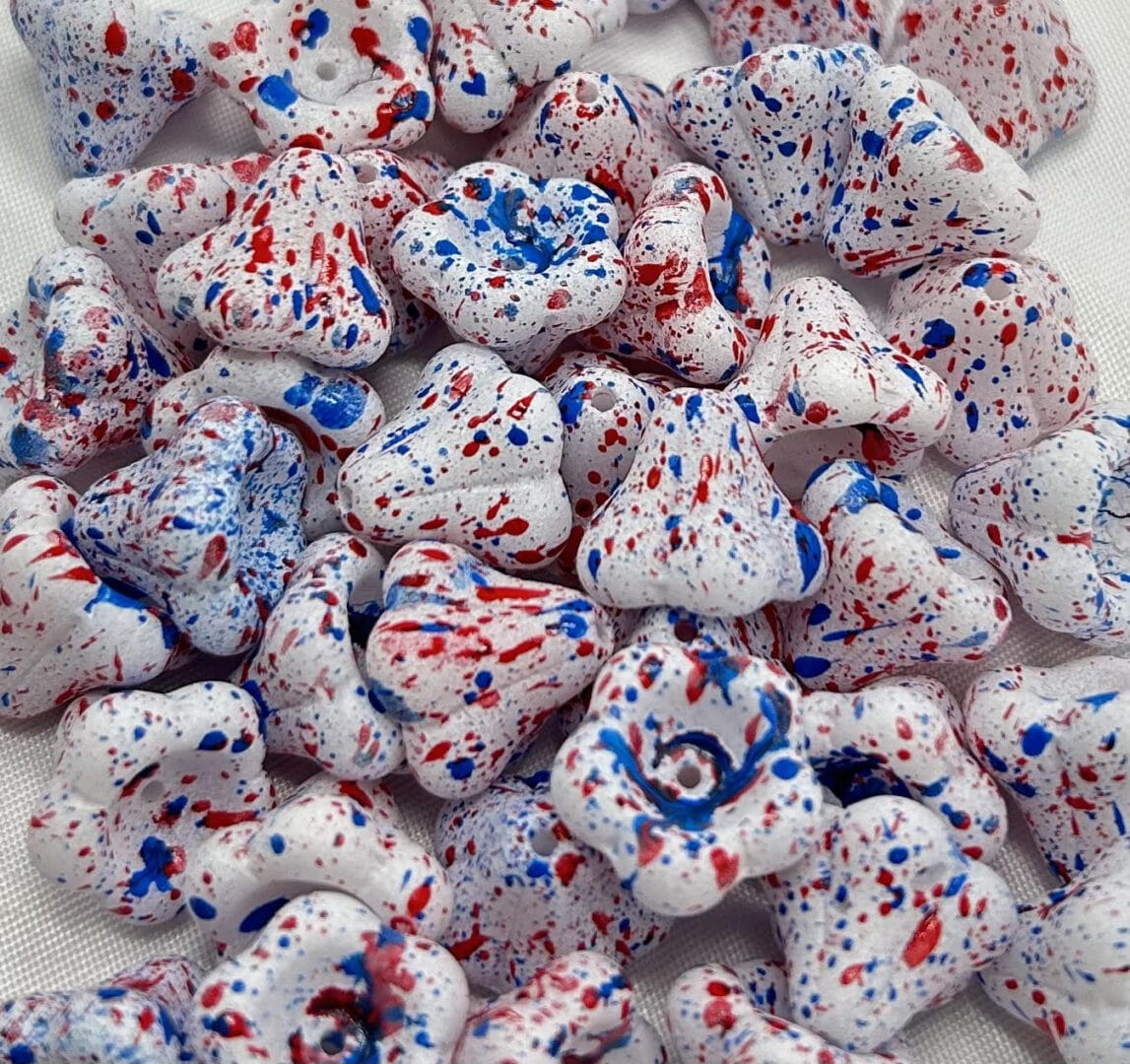 Korálek mačkaný, tvar zvonek, rozměr 11x13mm, barva 02010, zušlechtění CaMo-201 1 Korálek mačkaný, tvar zvonek, rozměr 11x13mm, barva 02010, zušlechtění CaMo-201